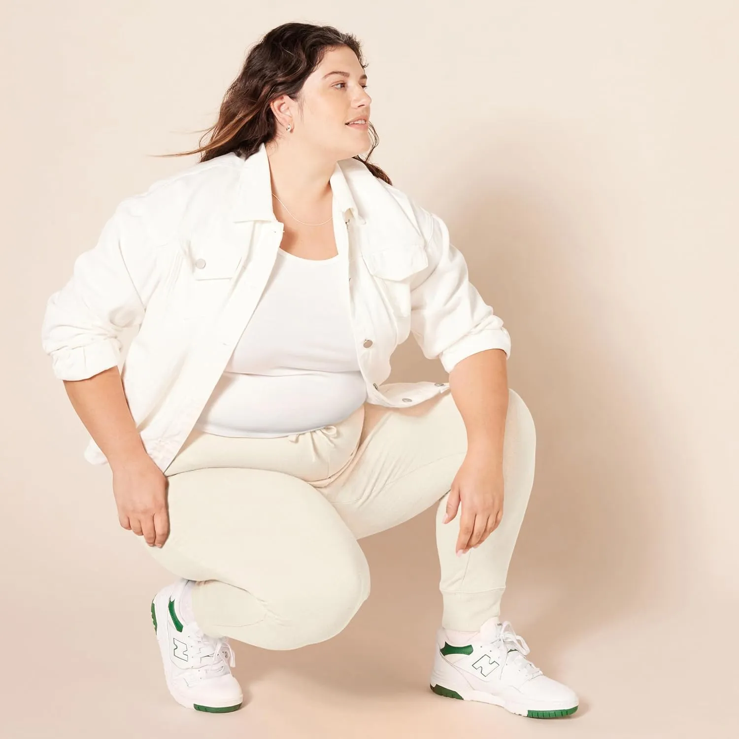 Amazon Essentials Women's Fleece Jogger Sweatpant (Available in Plus Size)