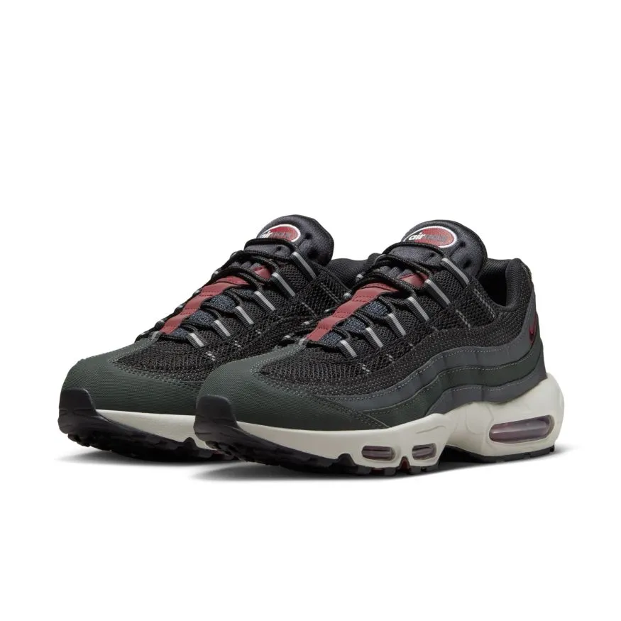 Nike Men's Air Max 95 Essential
