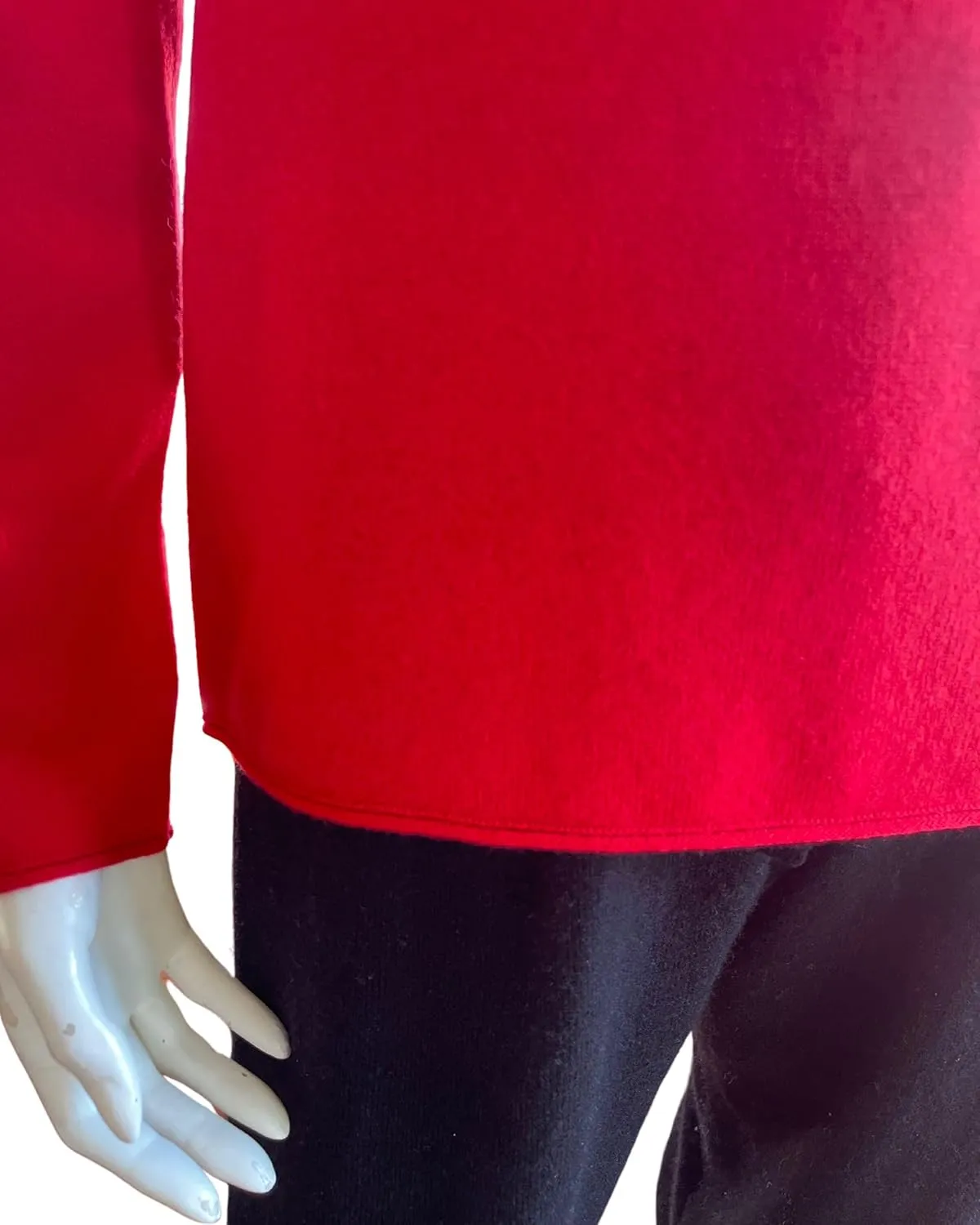 Women's 100% Cashmere Long Sleeve Crew Neck Sweater. Comfort, Luxury, and Soft Silky Texture - Essential Classic Pullover